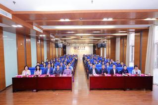 yl23455永利官网教师参加MPA课程思政建设...